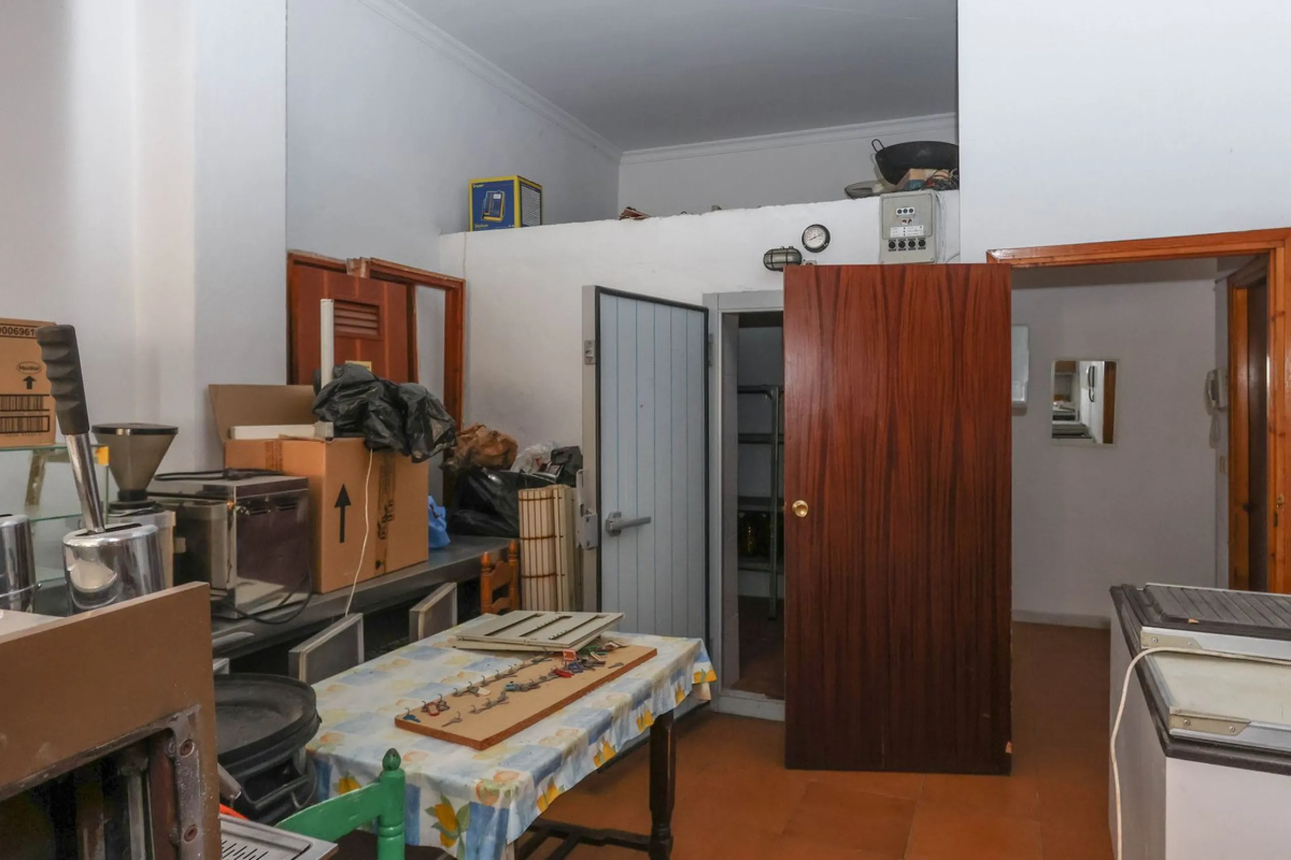 Commercial - Hostel в продаже в Tolox, Málaga. В доме 26 спален и 29 ванных комнат. Площадь дома 600 м²