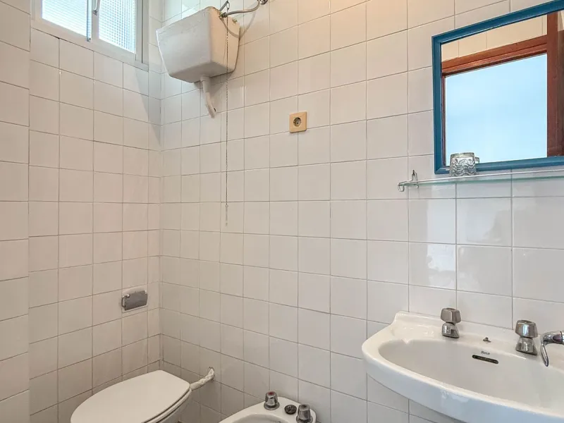 Commercial - Hostel в продаже в Tolox, Málaga. В доме 26 спален и 29 ванных комнат. Площадь дома 600 м²