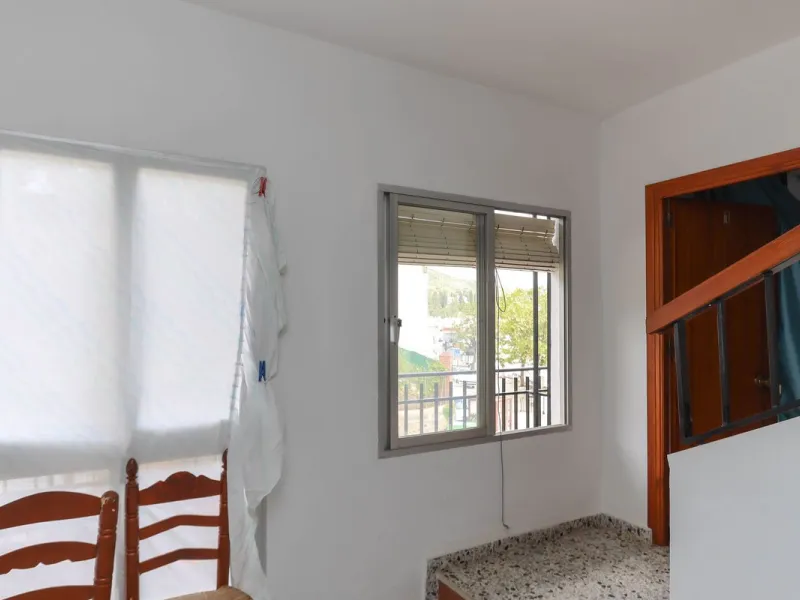 Commercial - Hostel в продаже в Tolox, Málaga. В доме 26 спален и 29 ванных комнат. Площадь дома 600 м²