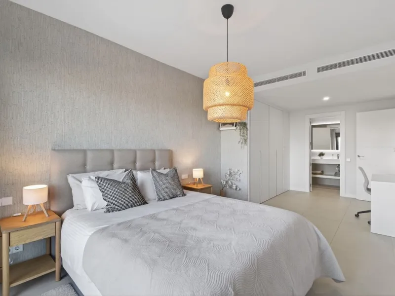 Moderne Wohnung mit zwei Schlafzimmern in Calanova Golf