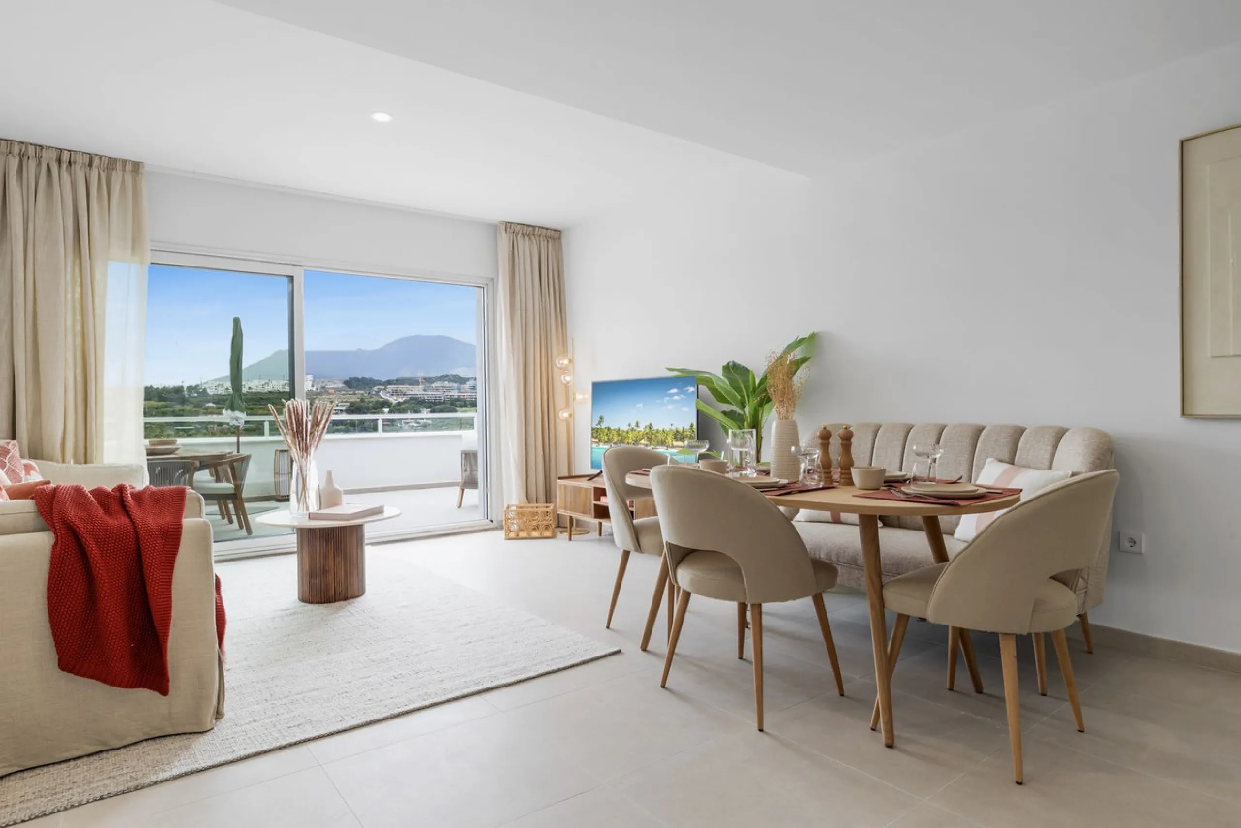 Modern Scandinavian-Style Penthouse in Cancelada