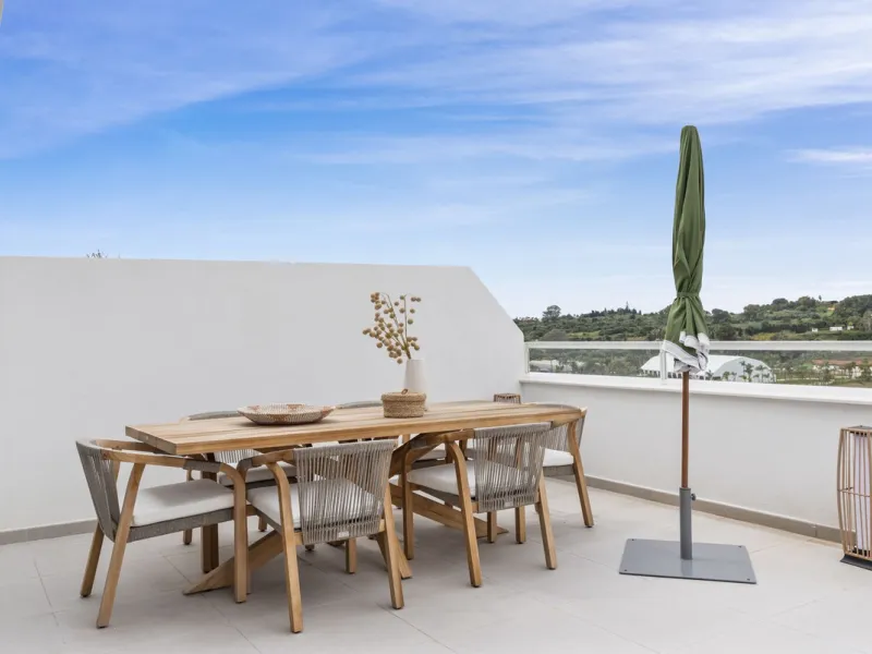 Modern Scandinavian-Style Penthouse in Cancelada