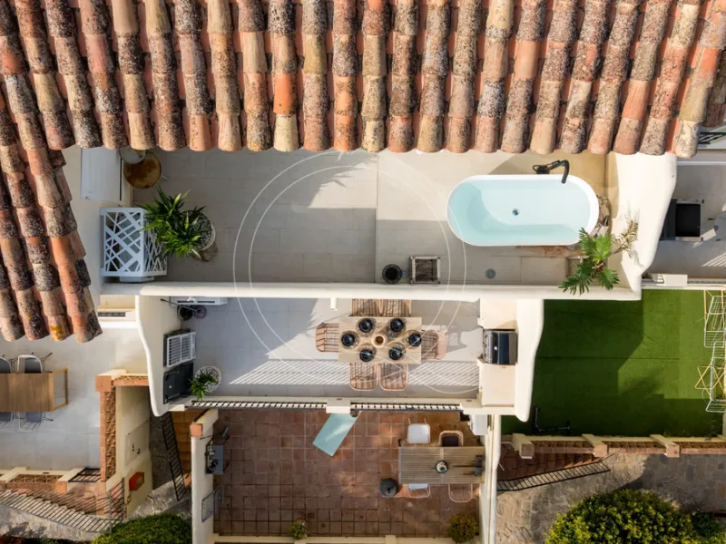 House - Townhouse в продаже в Marbella, Málaga. В доме 3 спален и 3 ванных комнат. Площадь дома 135 м²