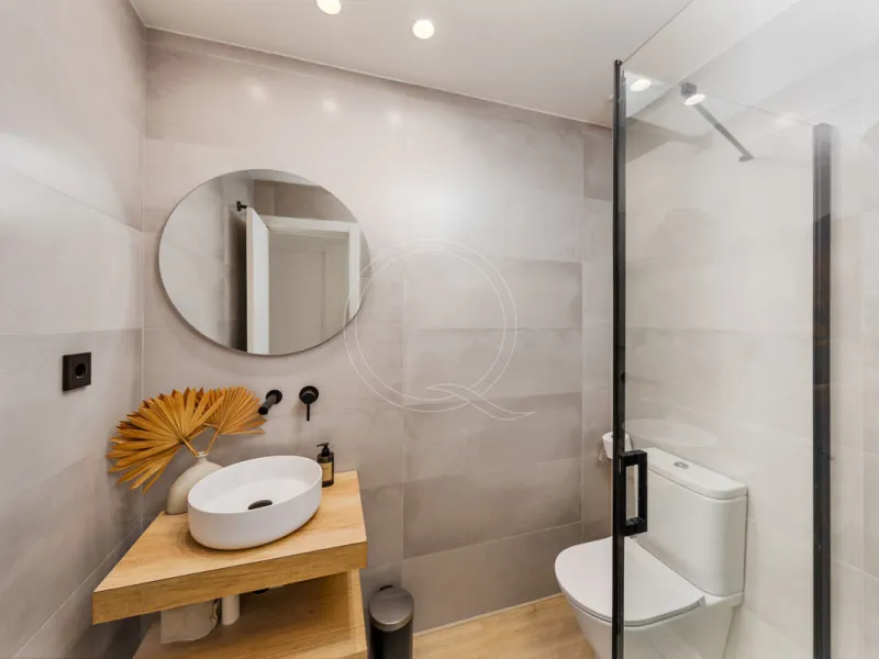 House - Townhouse в продаже в Marbella, Málaga. В доме 3 спален и 3 ванных комнат. Площадь дома 135 м²
