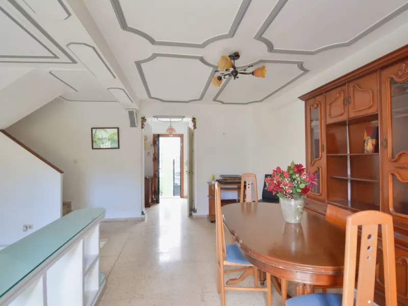 Great Opportunity in the Heart of Los Boliches!