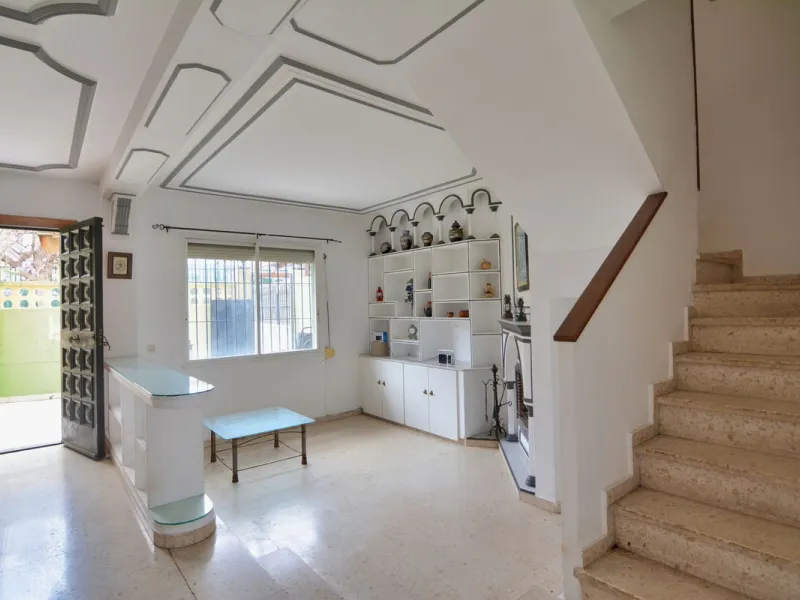 Great Opportunity in the Heart of Los Boliches!