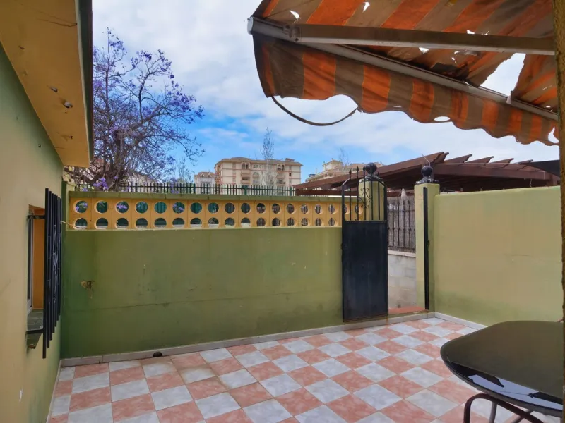 Great Opportunity in the Heart of Los Boliches!