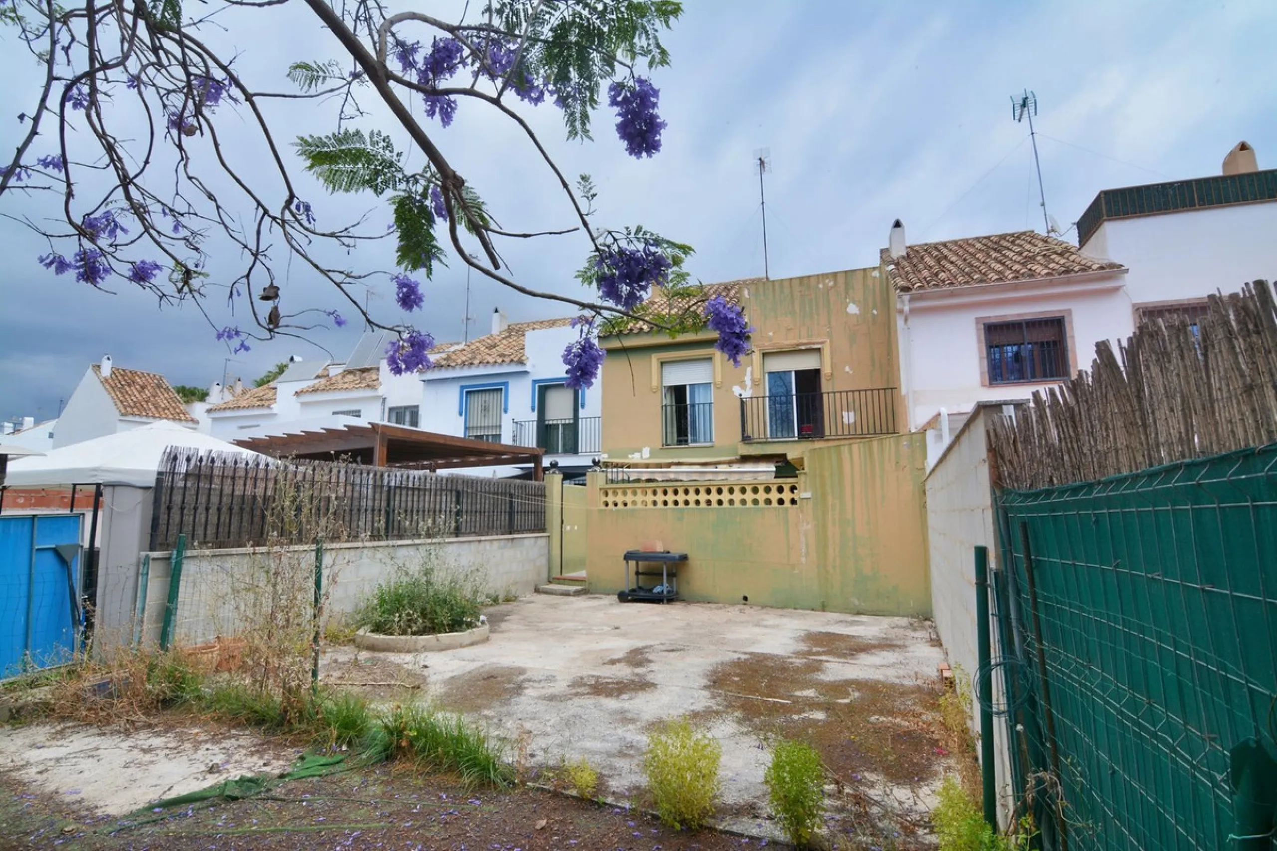 Great Opportunity in the Heart of Los Boliches!