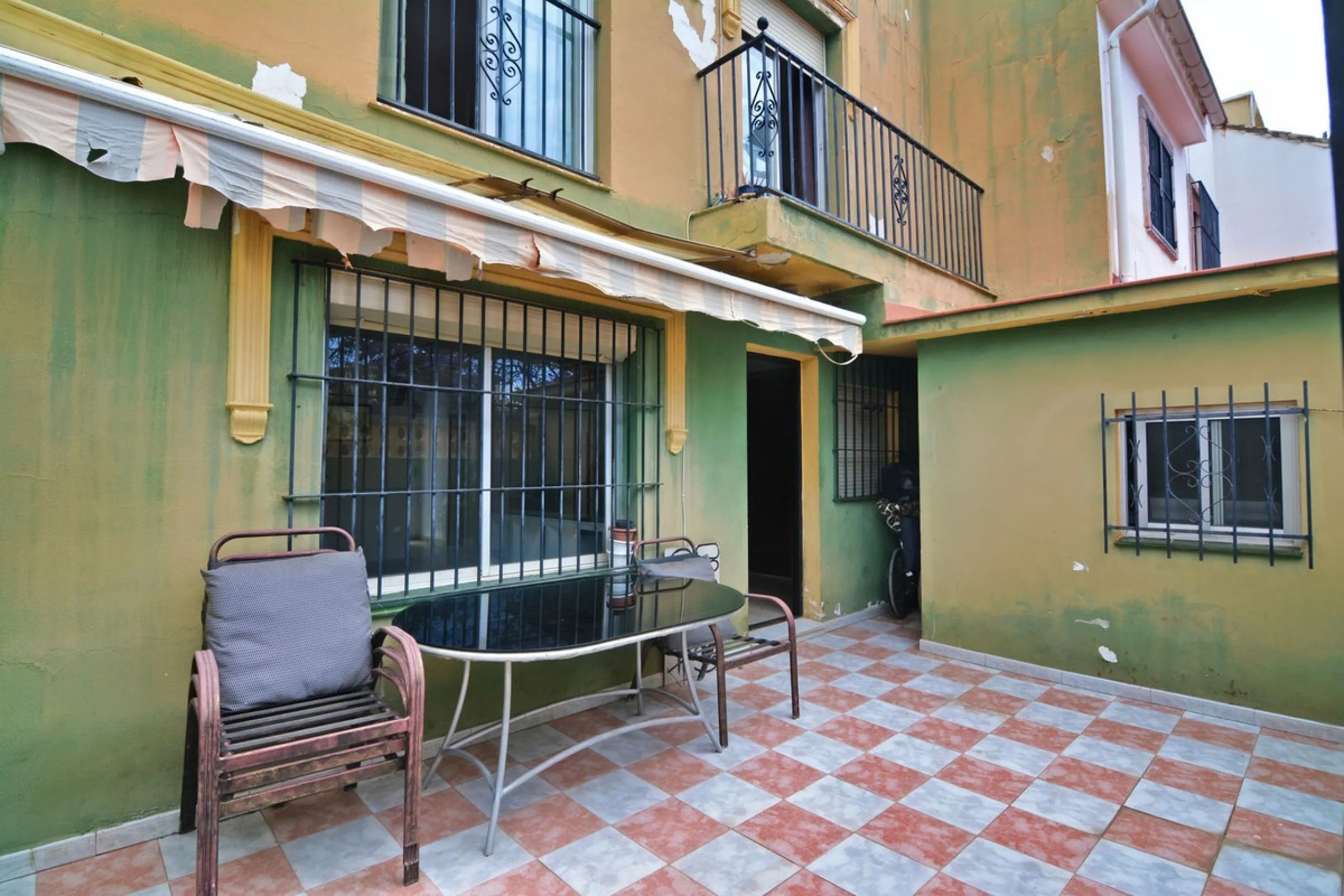 Great Opportunity in the Heart of Los Boliches!