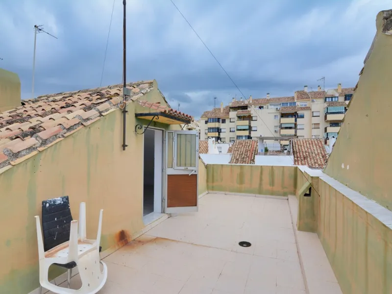 Great Opportunity in the Heart of Los Boliches!