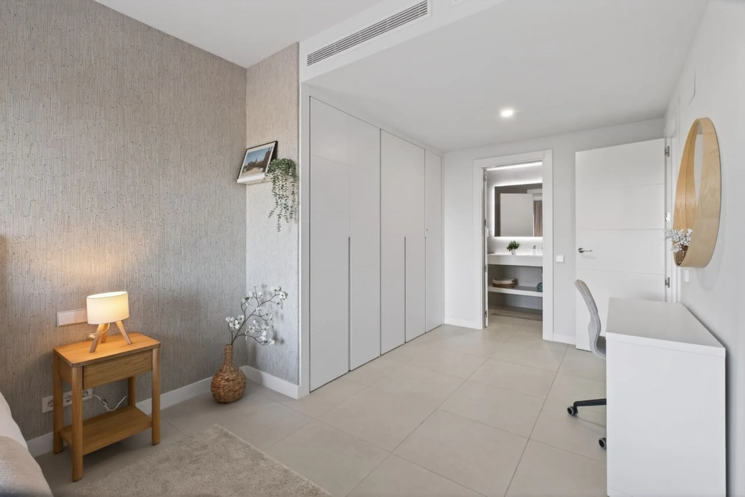 Moderne Wohnung mit zwei Schlafzimmern in Calanova Golf