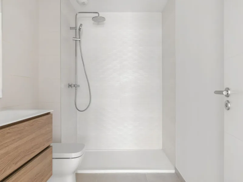 Price: €699.500 excluding VAT, buyer's costs