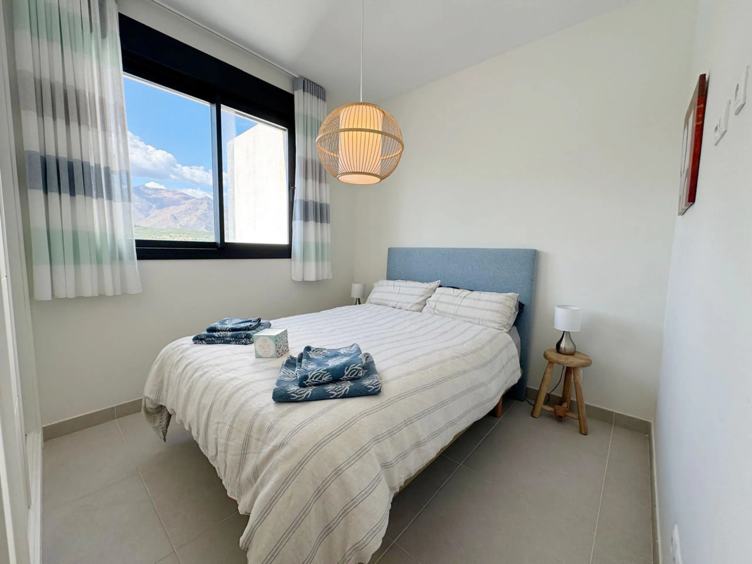 Penthouse with Panoramic Sea & Golf Views – Estepona