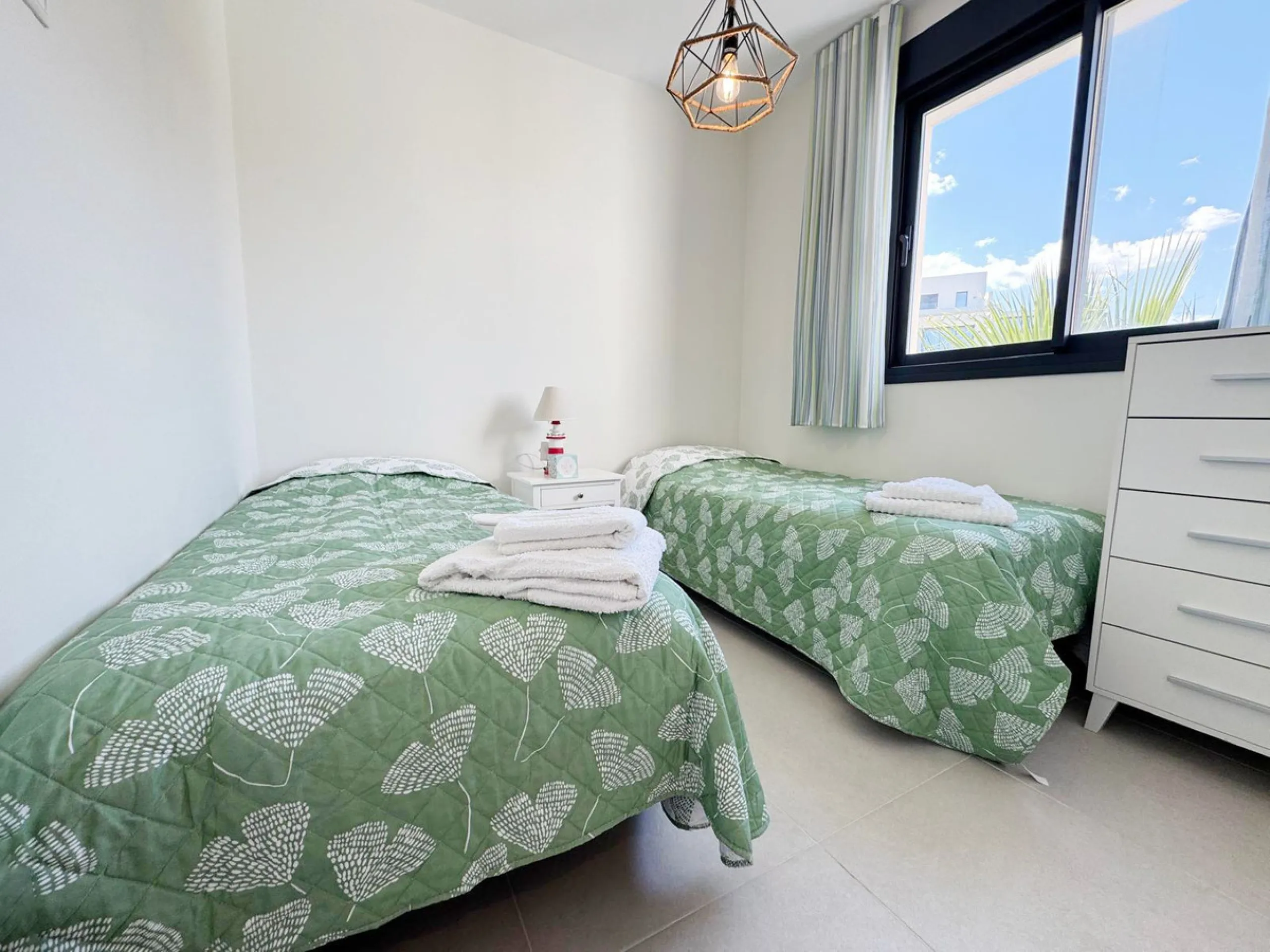 Penthouse with Panoramic Sea & Golf Views – Estepona