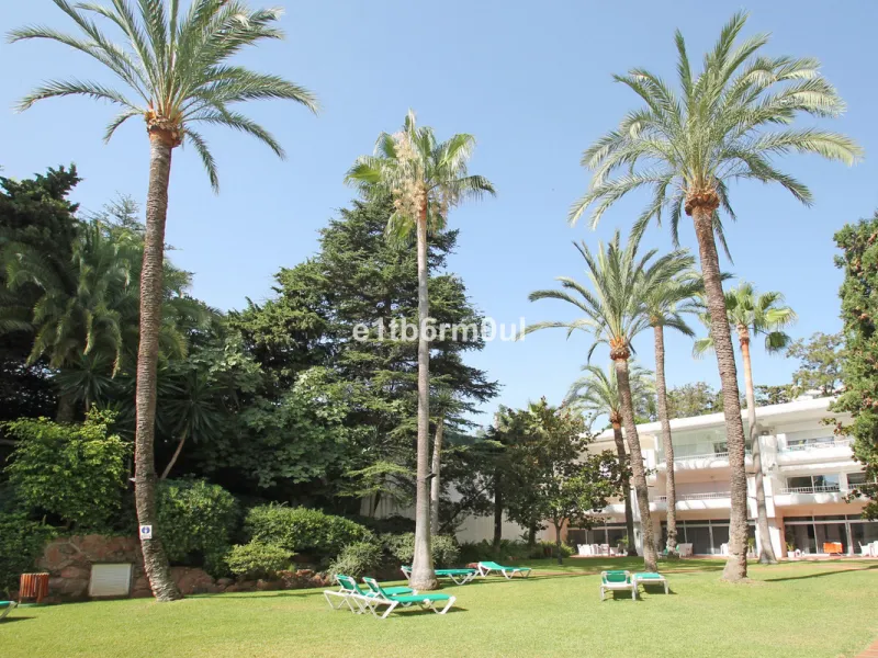 Apartment - Penthouse в продаже в Marbella, Málaga. В доме 2 спален и 2 ванных комнат. Площадь дома 139 м²