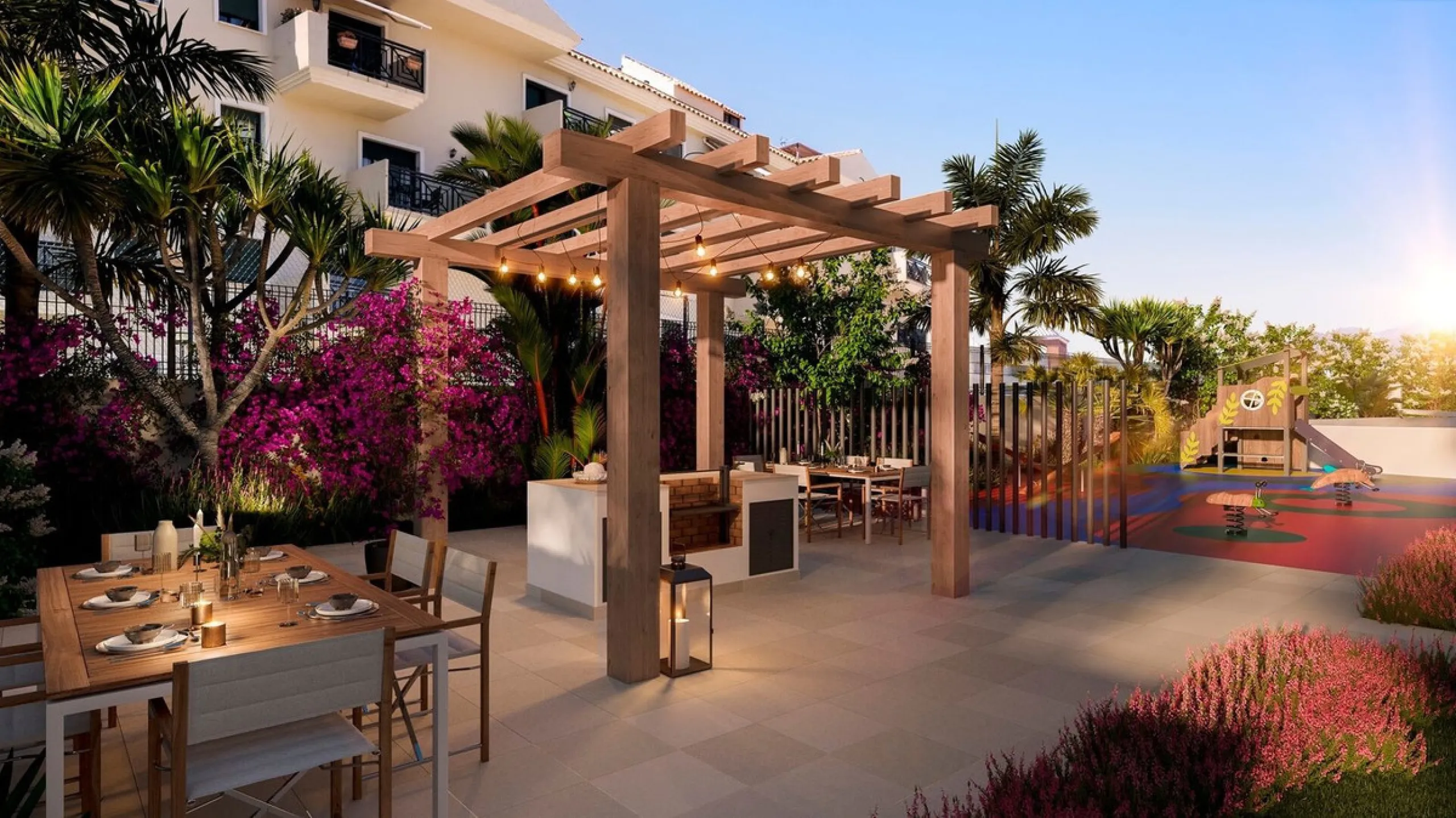 IMPORTANT: This is a RESALE UNIT. In one of the best new complexes in Estepona Town.