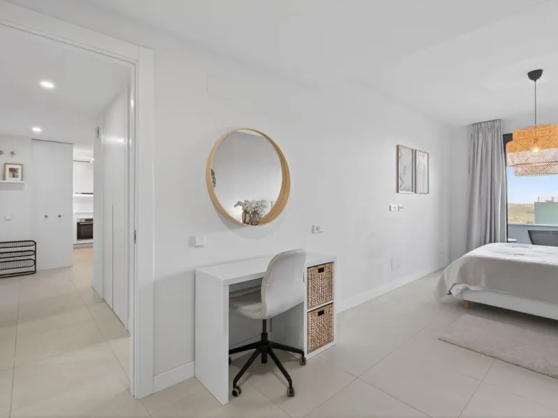 Moderne Wohnung mit zwei Schlafzimmern in Calanova Golf