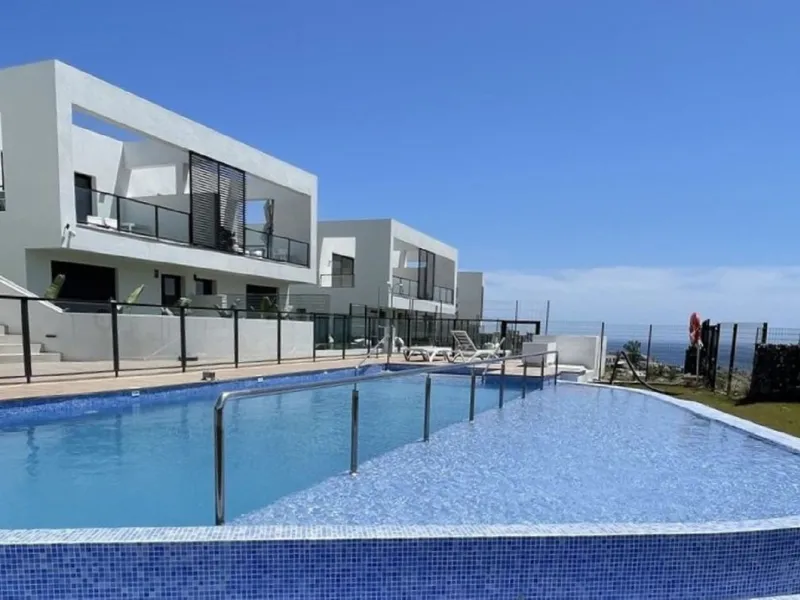 The property now has a vacation rentals licence. Making it ideal for investment into the holiday rentals market.