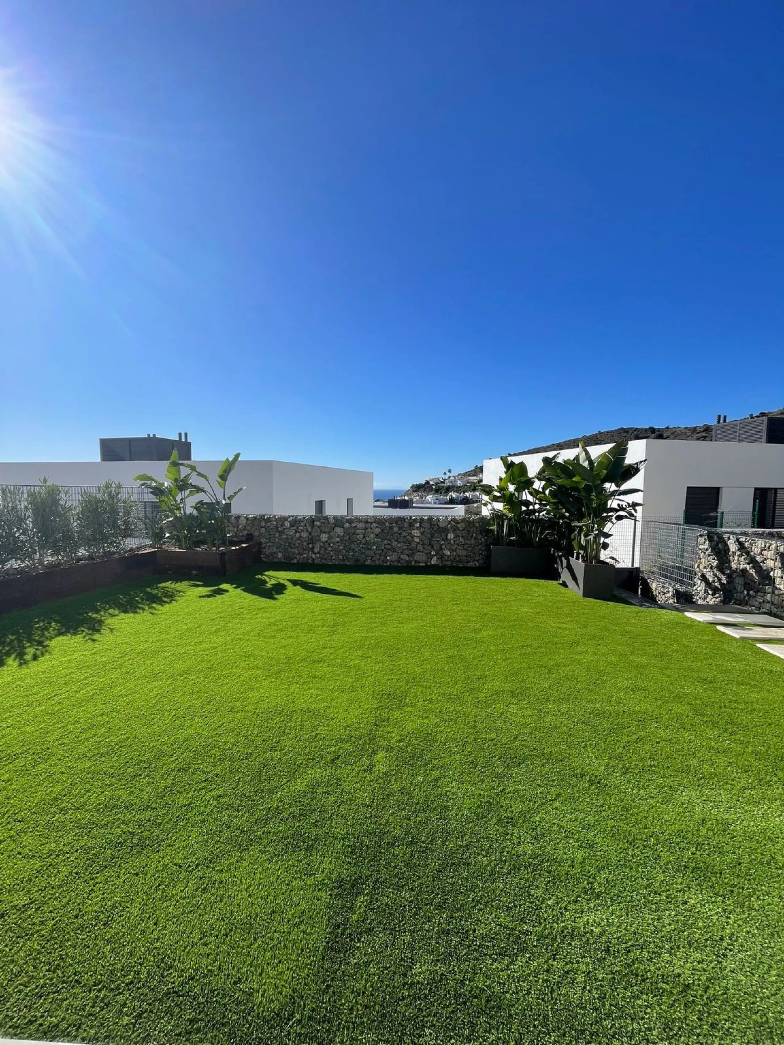The property now has a vacation rentals licence. Making it ideal for investment into the holiday rentals market.