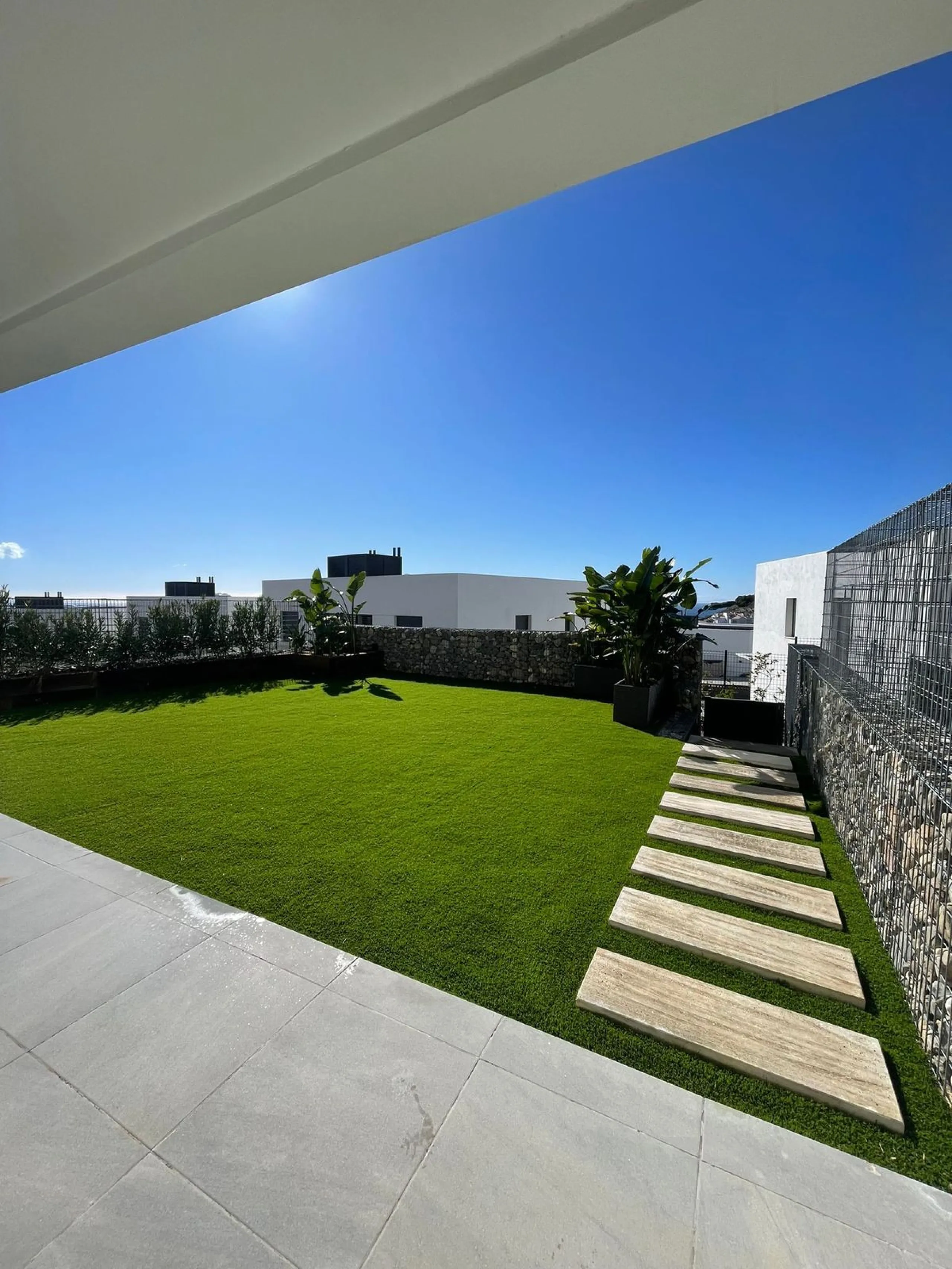 The property now has a vacation rentals licence. Making it ideal for investment into the holiday rentals market.