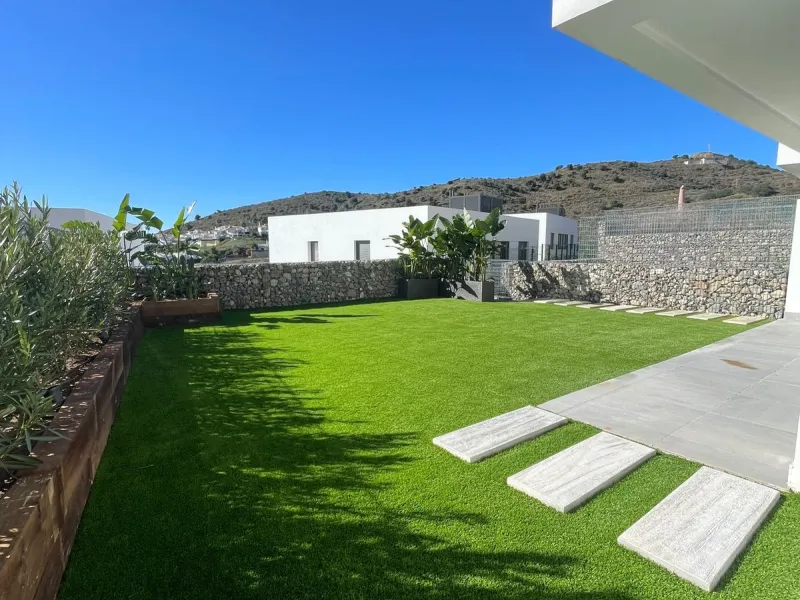 The property now has a vacation rentals licence. Making it ideal for investment into the holiday rentals market.