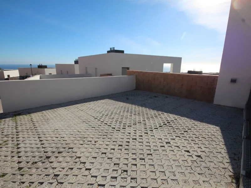 The property now has a vacation rentals licence. Making it ideal for investment into the holiday rentals market.