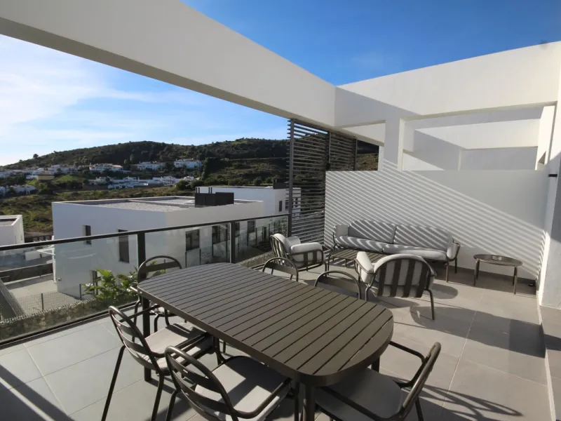 The property now has a vacation rentals licence. Making it ideal for investment into the holiday rentals market.