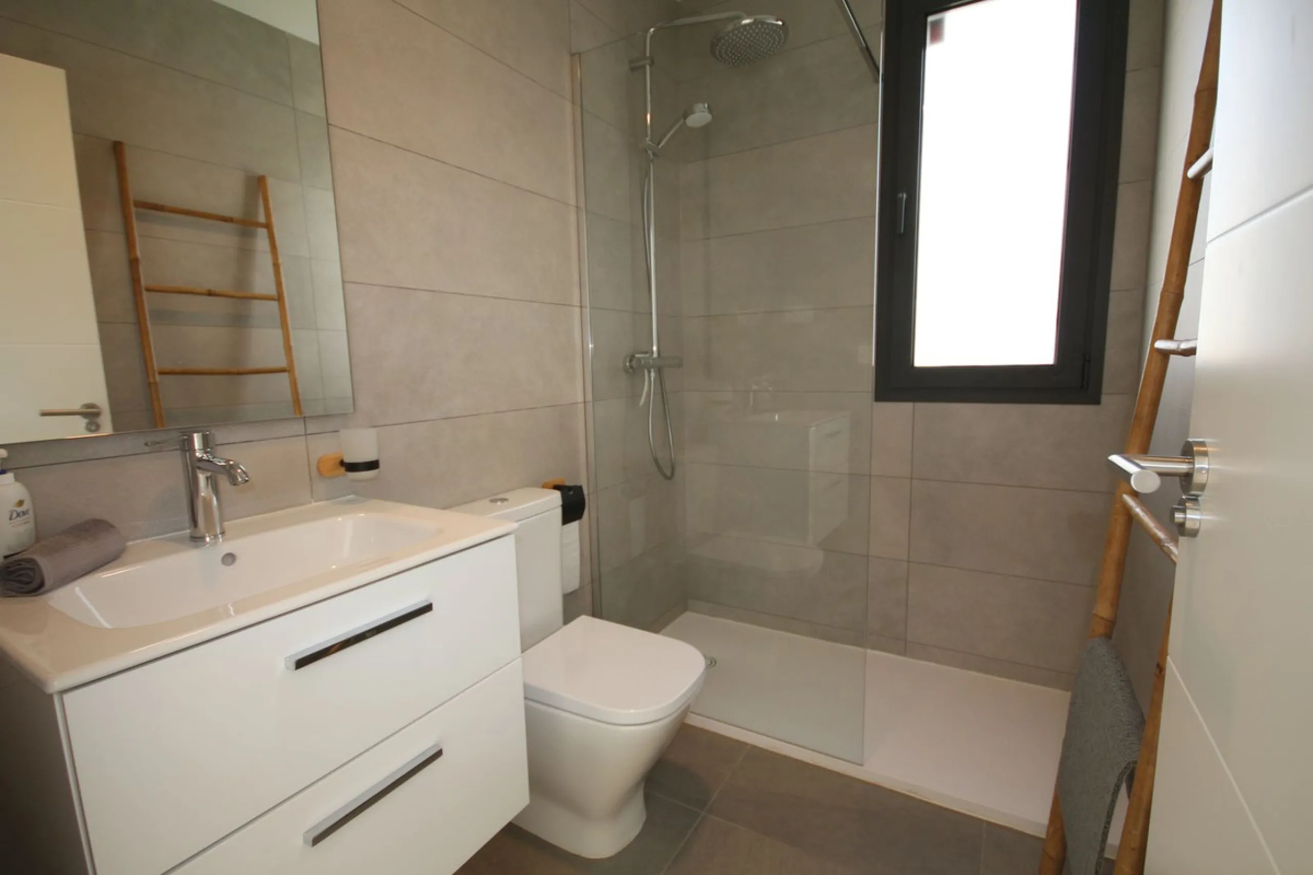 The property now has a vacation rentals licence. Making it ideal for investment into the holiday rentals market.