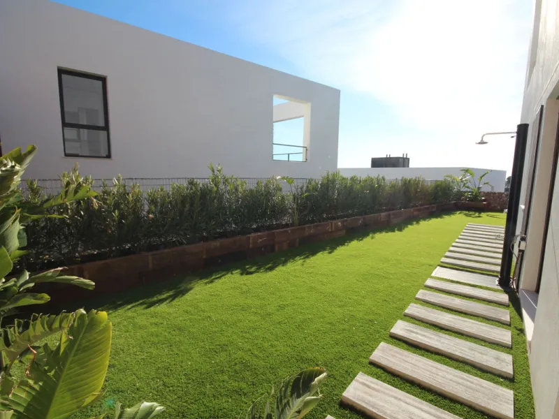 The property now has a vacation rentals licence. Making it ideal for investment into the holiday rentals market.