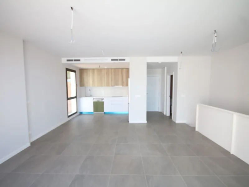 The property now has a vacation rentals licence. Making it ideal for investment into the holiday rentals market.