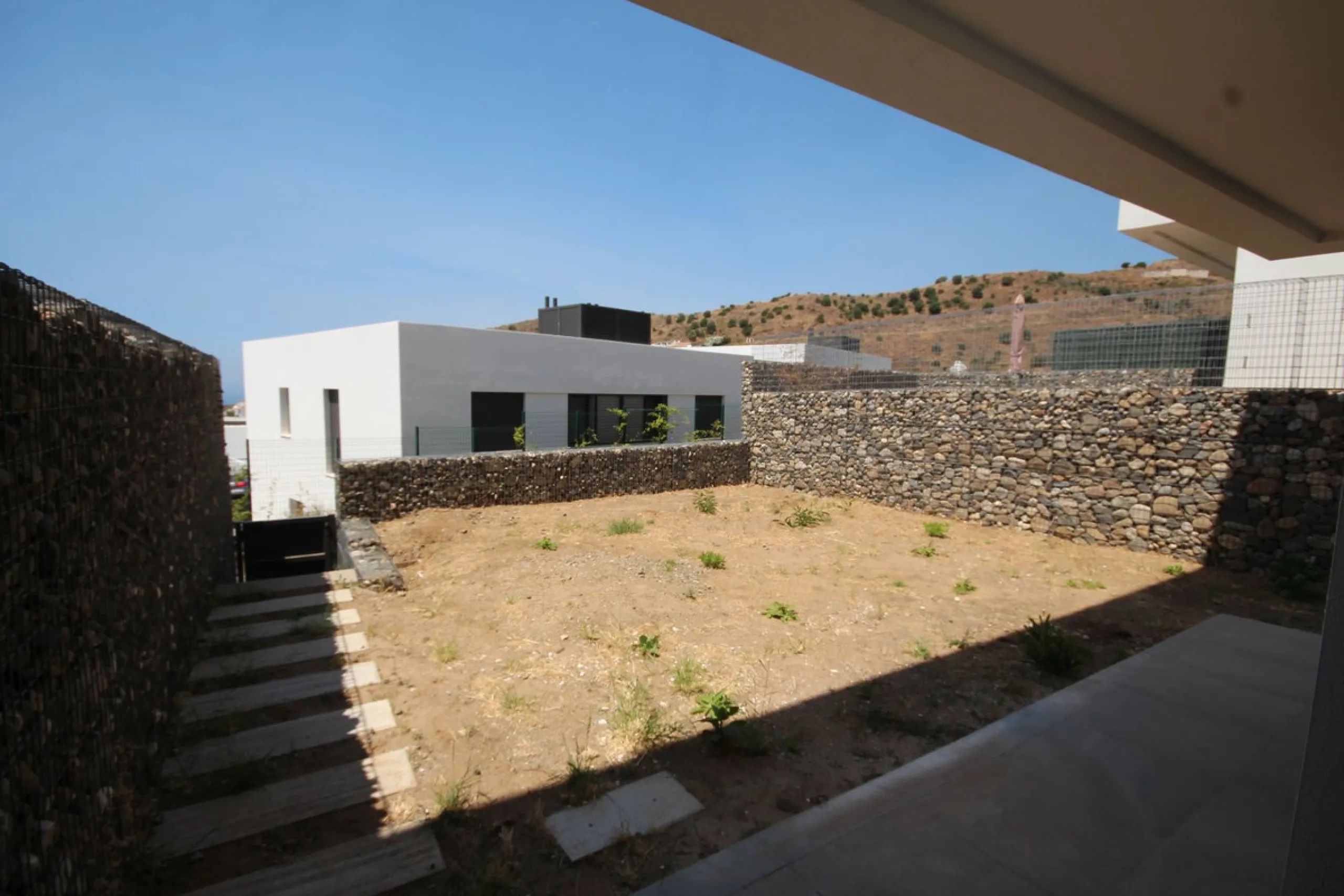 The property now has a vacation rentals licence. Making it ideal for investment into the holiday rentals market.