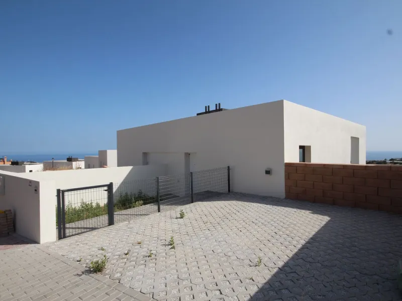 The property now has a vacation rentals licence. Making it ideal for investment into the holiday rentals market.