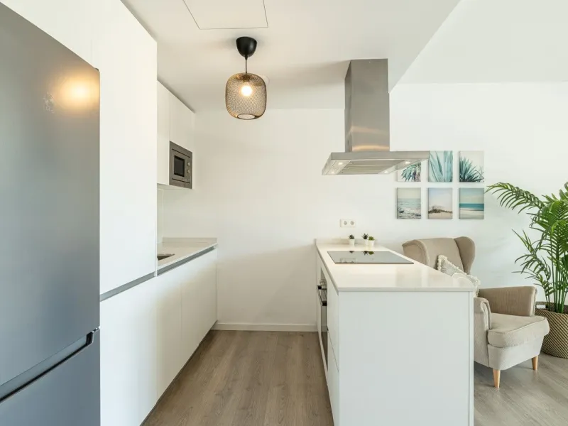 Apartment - Ground Floor Apartment в продаже в Estepona, Málaga. В доме 2 спален и 2 ванных комнат. Площадь дома 70 м². Площадь участка 27 м²