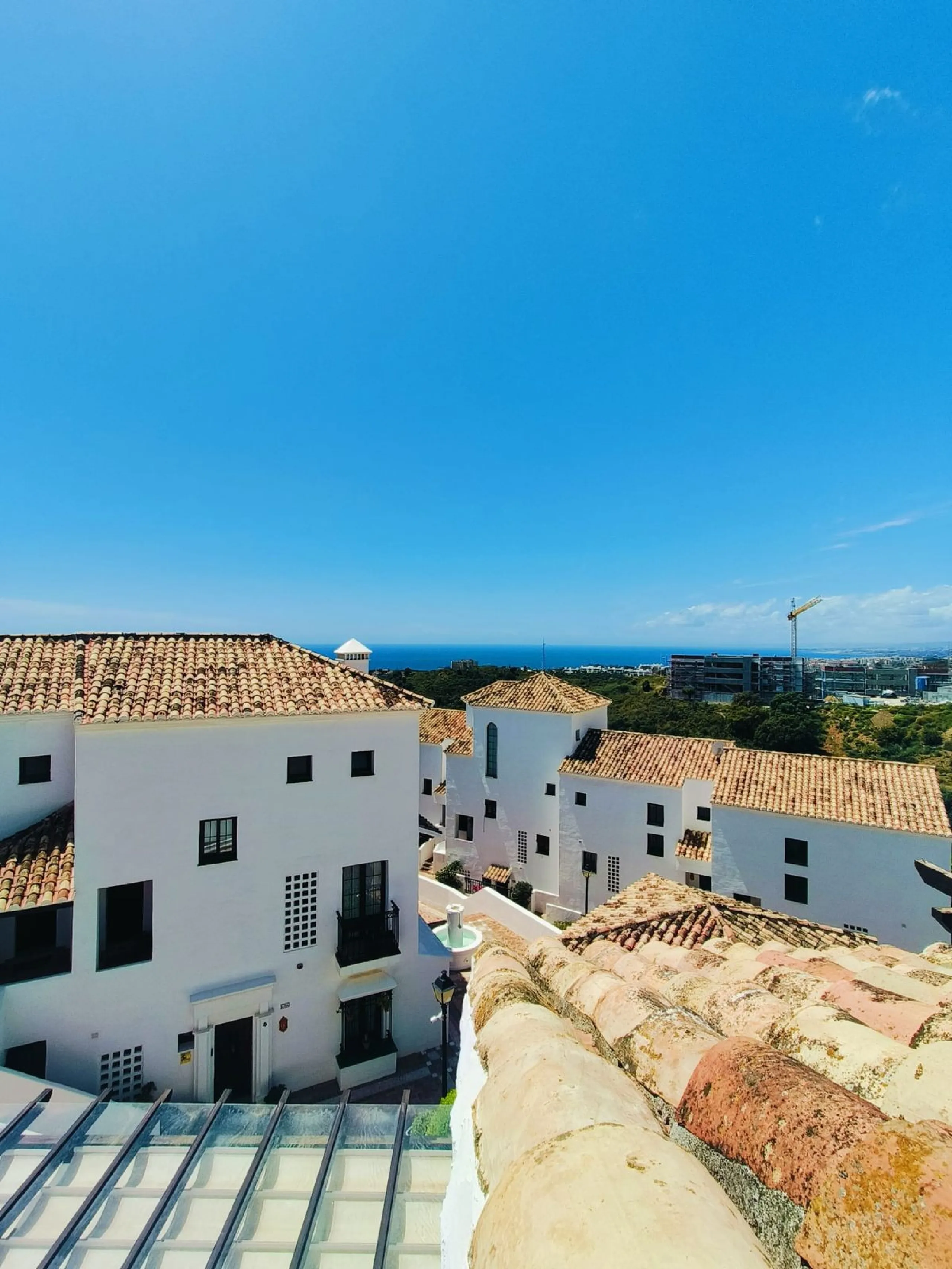 Discover your dream home with this stunning townhouse in the prestigious Pueblo Los Monteros Urb. located in Altos de Los Monteros, Marbella.
