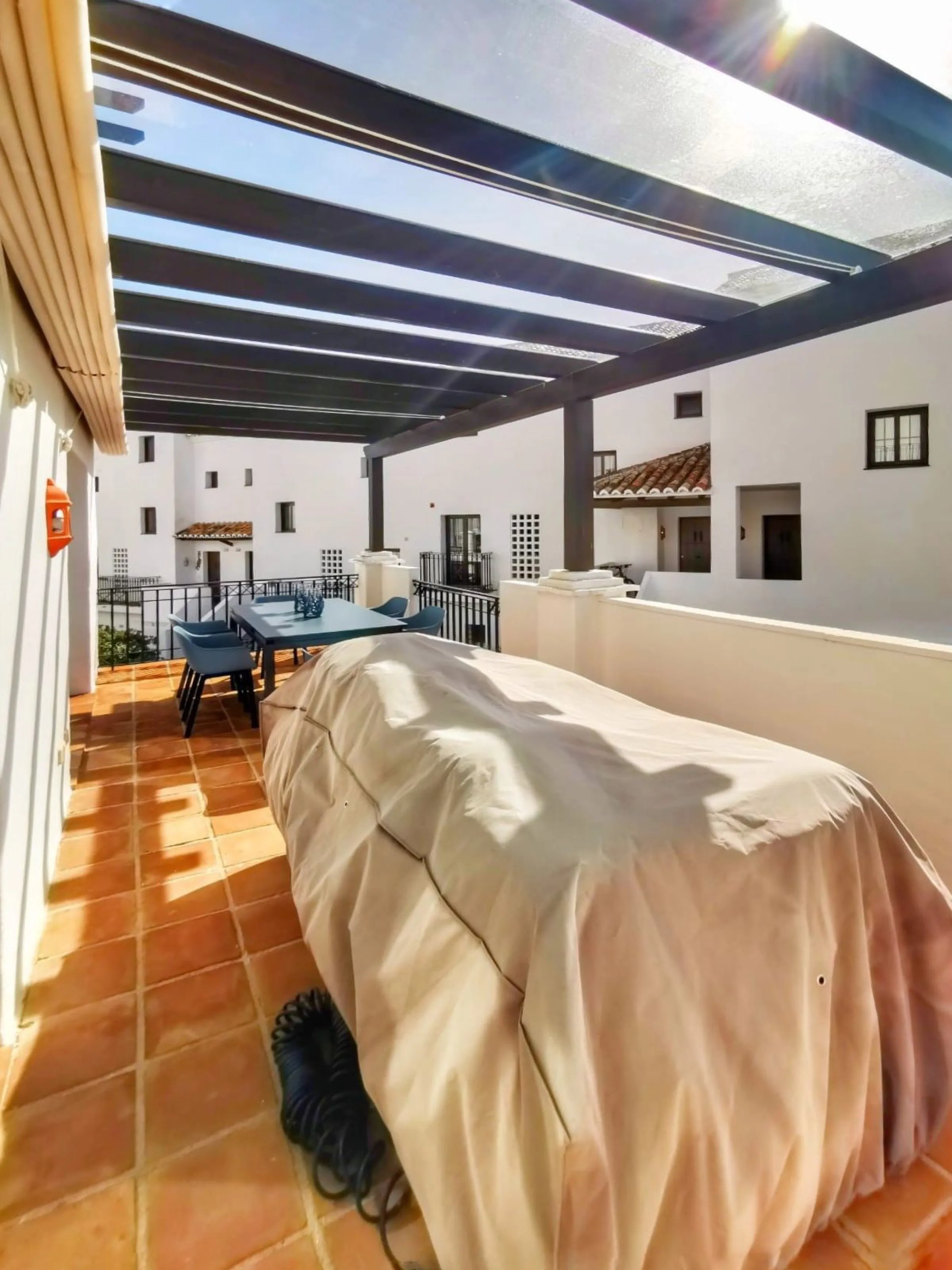 Discover your dream home with this stunning townhouse in the prestigious Pueblo Los Monteros Urb. located in Altos de Los Monteros, Marbella.