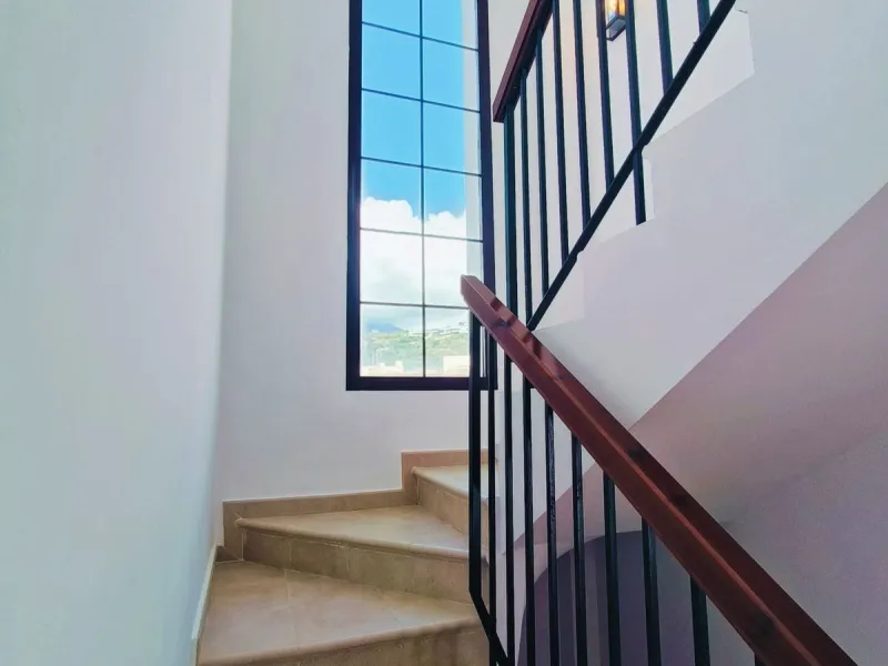 Discover your dream home with this stunning townhouse in the prestigious Pueblo Los Monteros Urb. located in Altos de Los Monteros, Marbella.