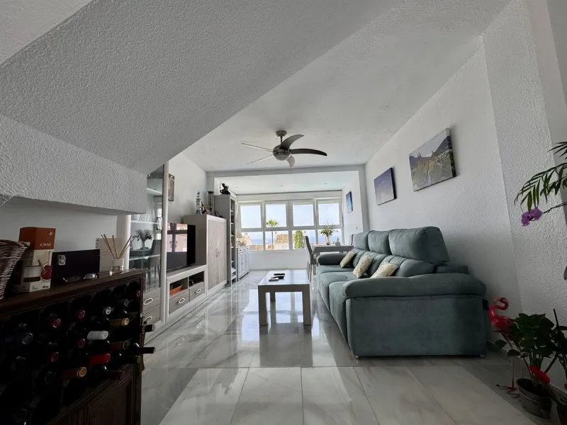 DUPLEX PENTHOUSE WITH SEA VIEWS IN RIVIERA DEL SOL