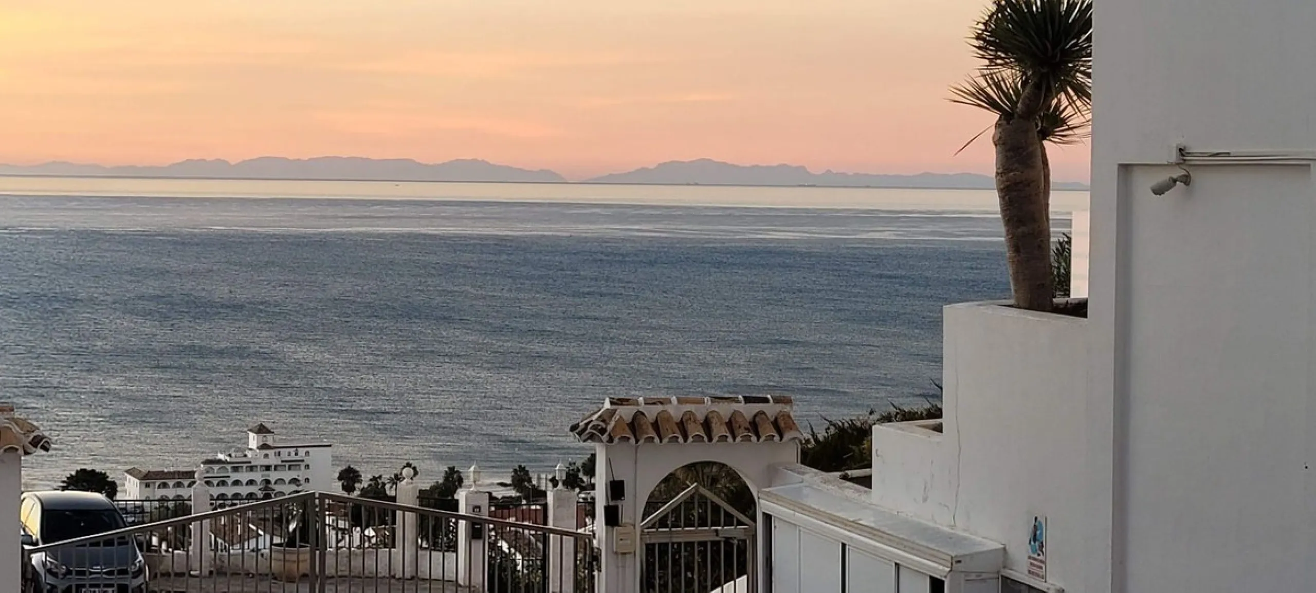 DUPLEX PENTHOUSE WITH SEA VIEWS IN RIVIERA DEL SOL
