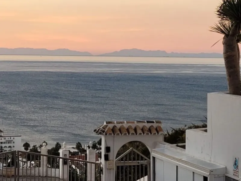 DUPLEX PENTHOUSE WITH SEA VIEWS IN RIVIERA DEL SOL