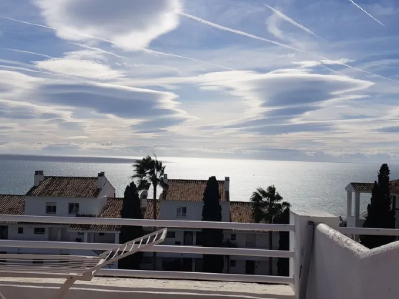 DUPLEX PENTHOUSE WITH SEA VIEWS IN RIVIERA DEL SOL
