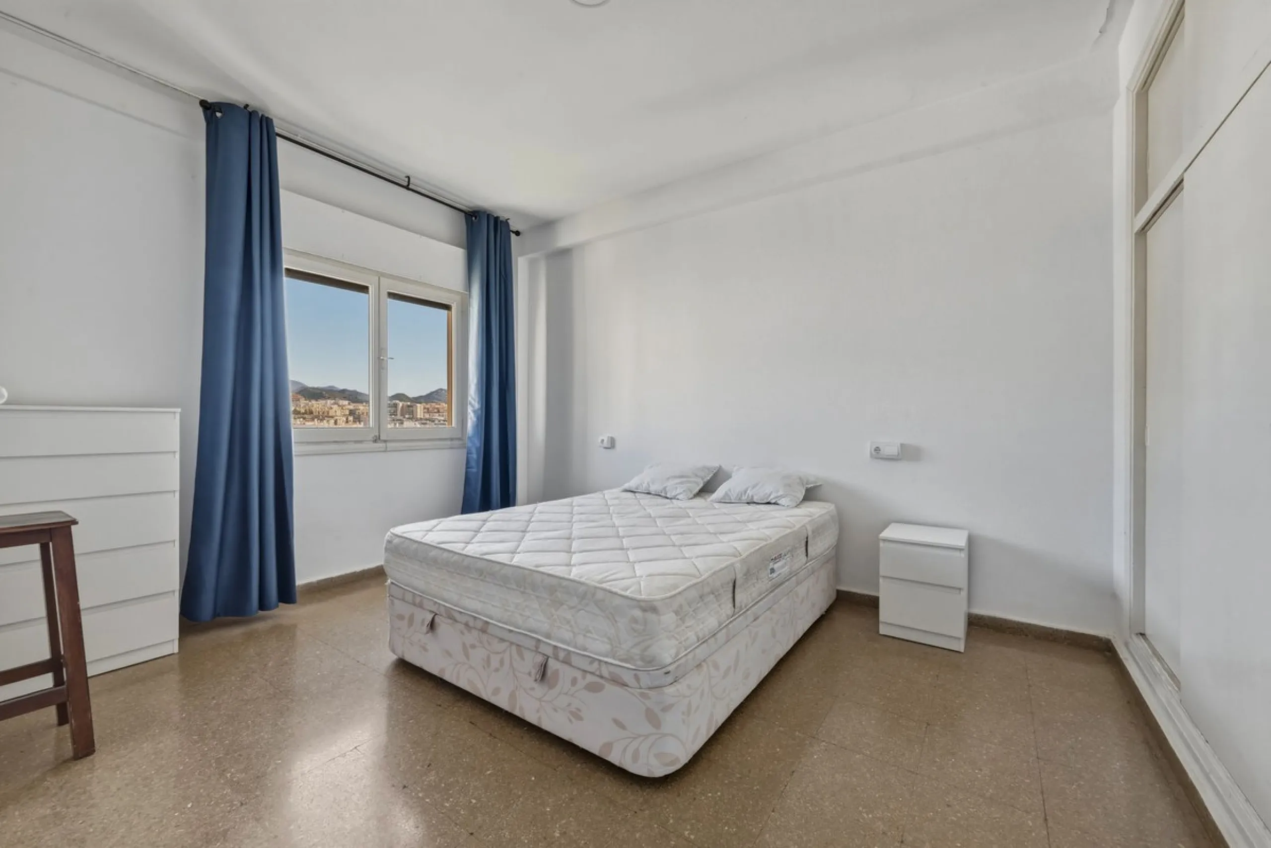 Vibrant City Living: Top Floor Jewel in the Heart of Marbella