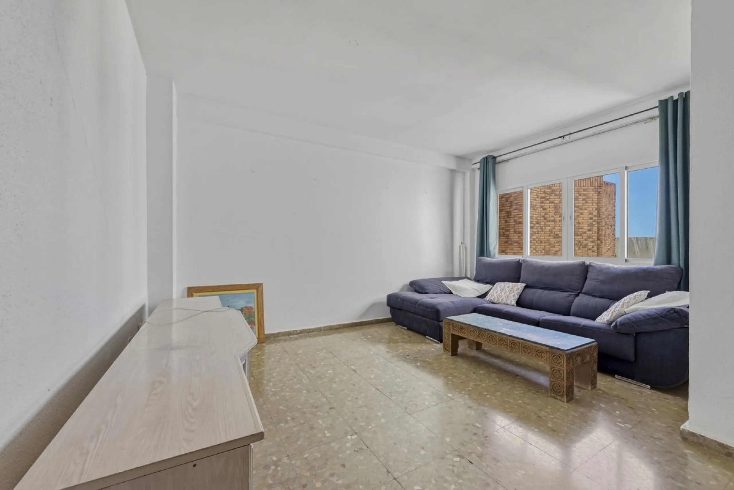 Vibrant City Living: Top Floor Jewel in the Heart of Marbella