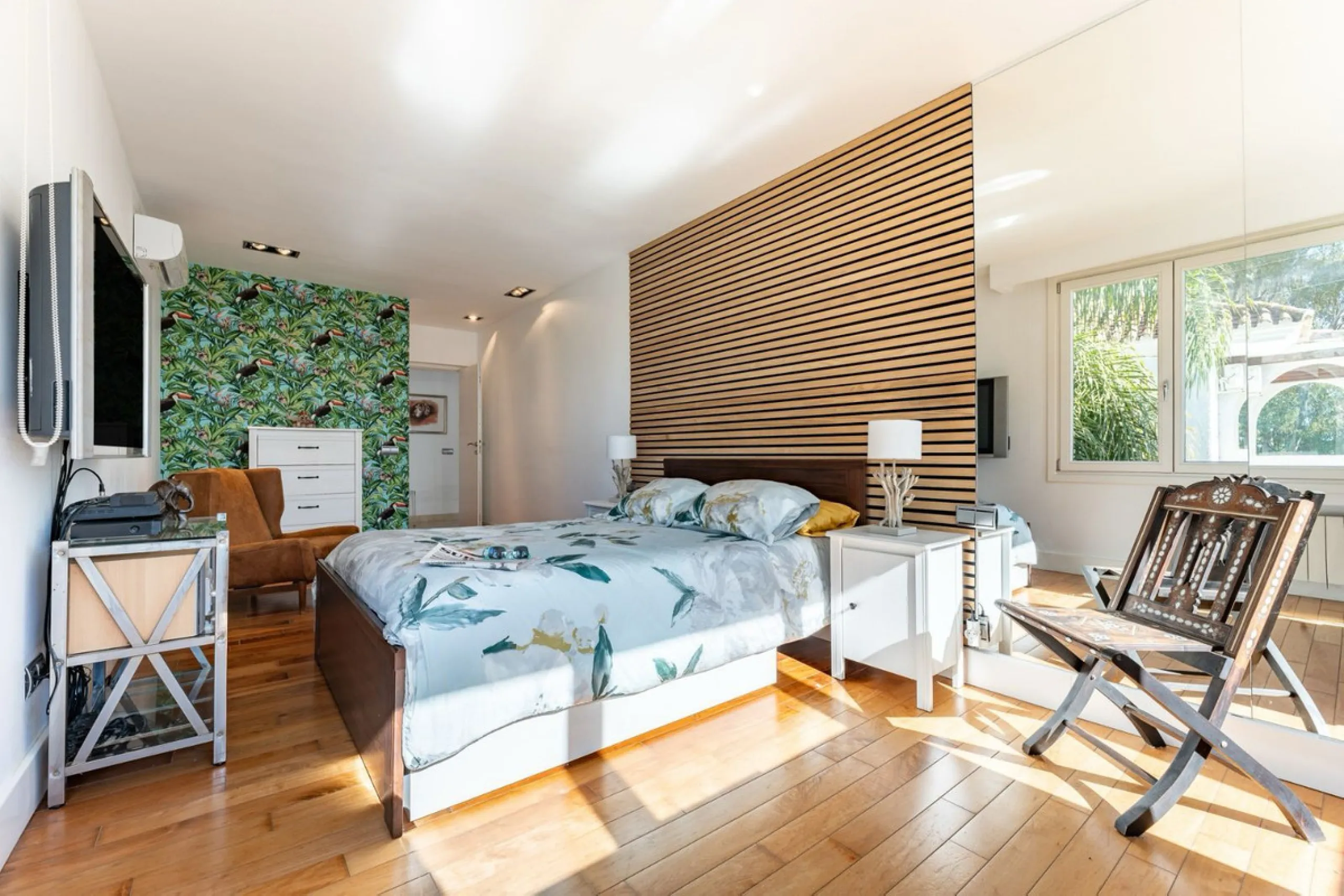 House - Detached Villa в продаже в Mijas, Málaga. В доме 4 спален и 4 ванных комнат. Площадь дома 250 м². Площадь участка 562 м²