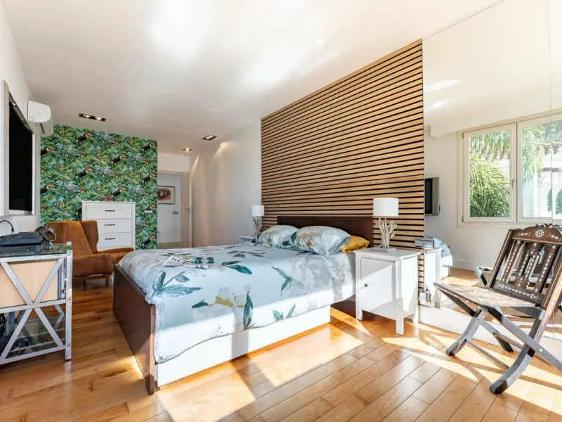 House - Detached Villa в продаже в Mijas, Málaga. В доме 4 спален и 4 ванных комнат. Площадь дома 250 м². Площадь участка 562 м²