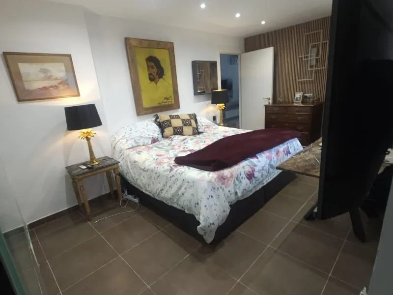 House - Detached Villa в продаже в Mijas, Málaga. В доме 4 спален и 4 ванных комнат. Площадь дома 250 м². Площадь участка 562 м²