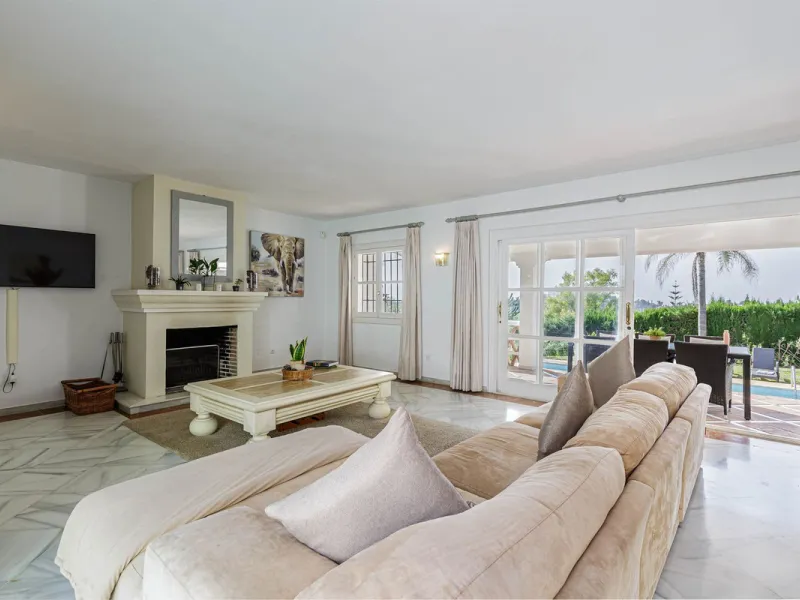 NEW LISTING ALERT!