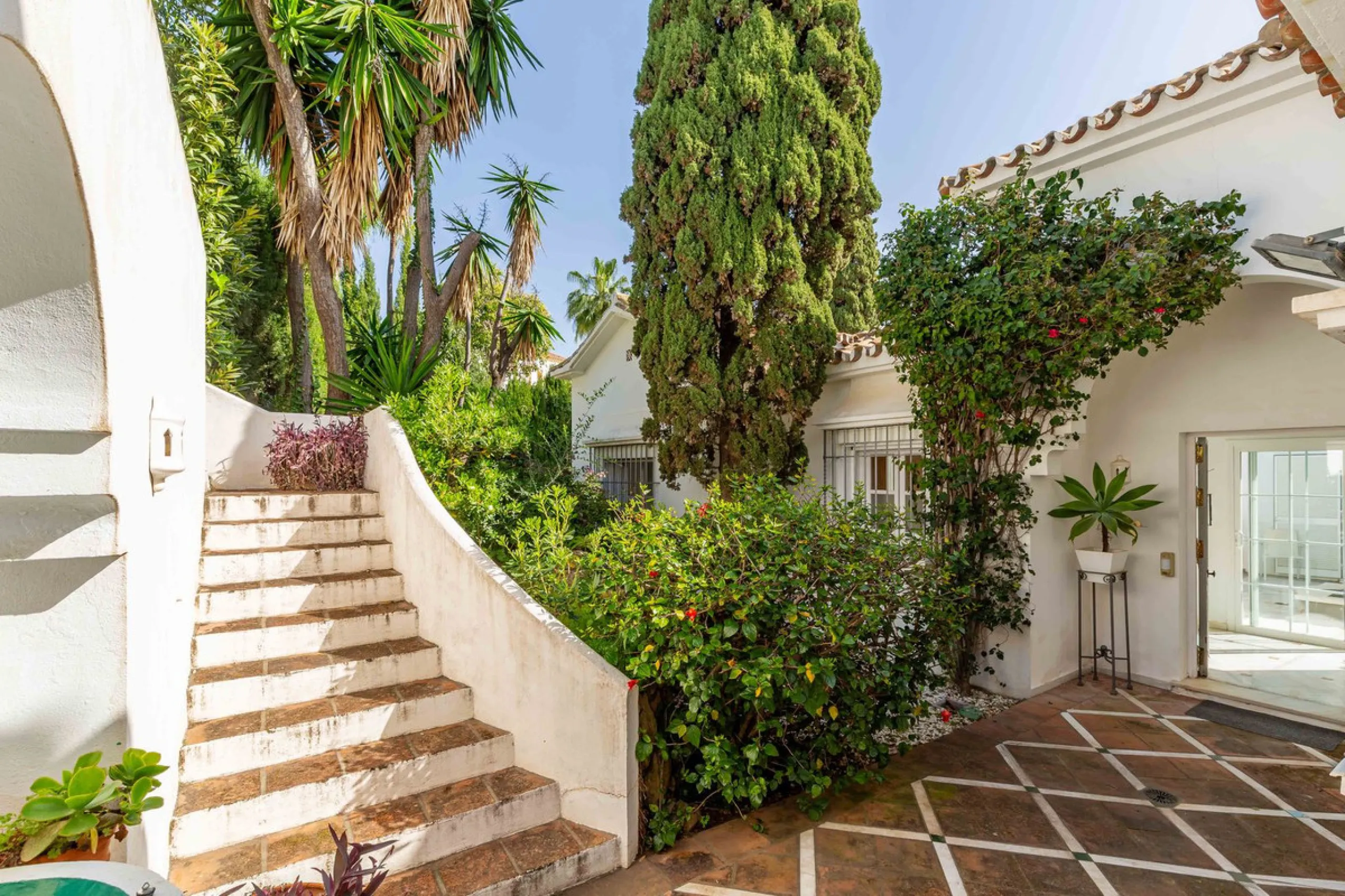 NEW LISTING ALERT!