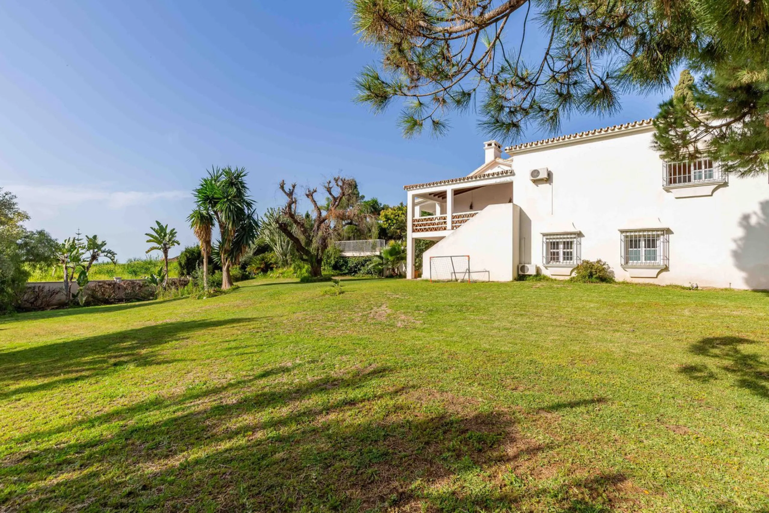 NEW LISTING ALERT!