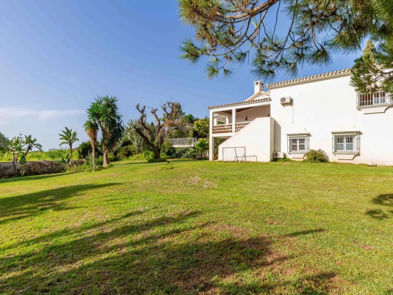 NEW LISTING ALERT!