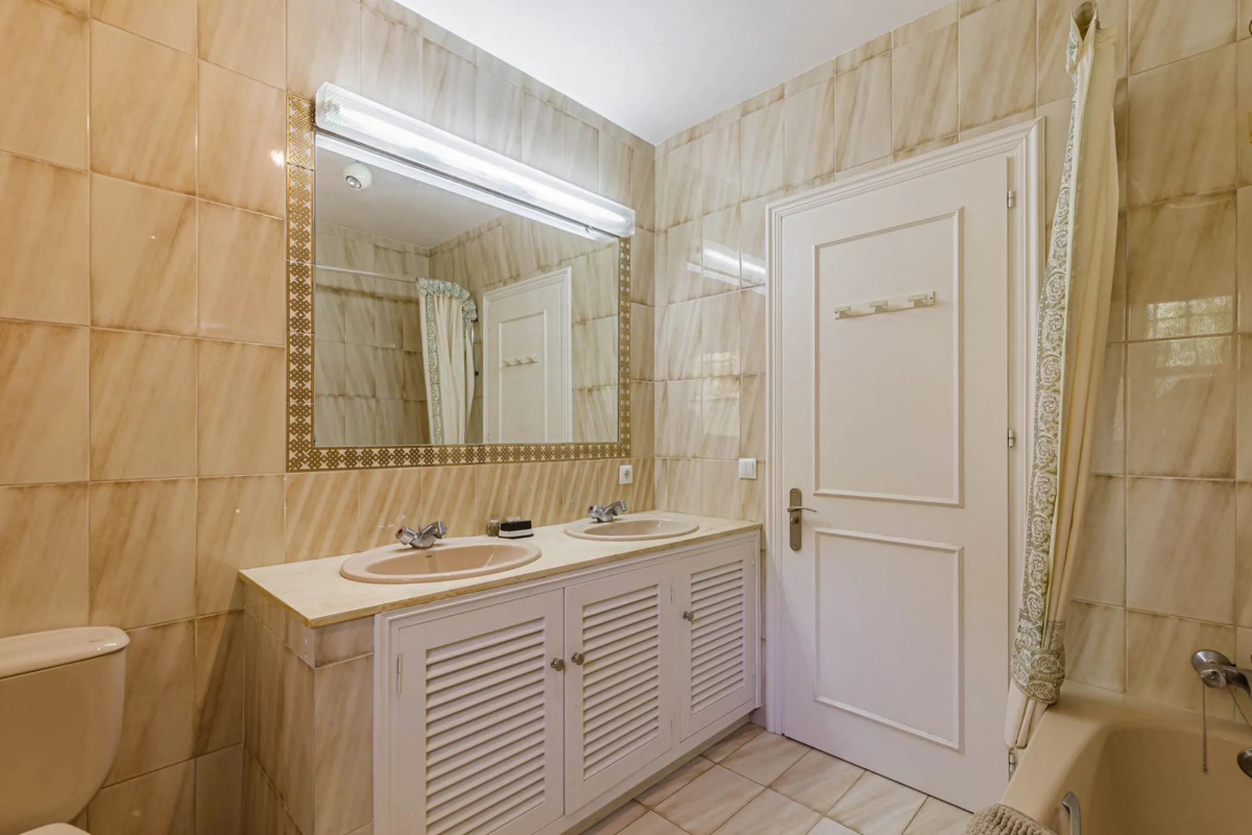 NEW LISTING ALERT!